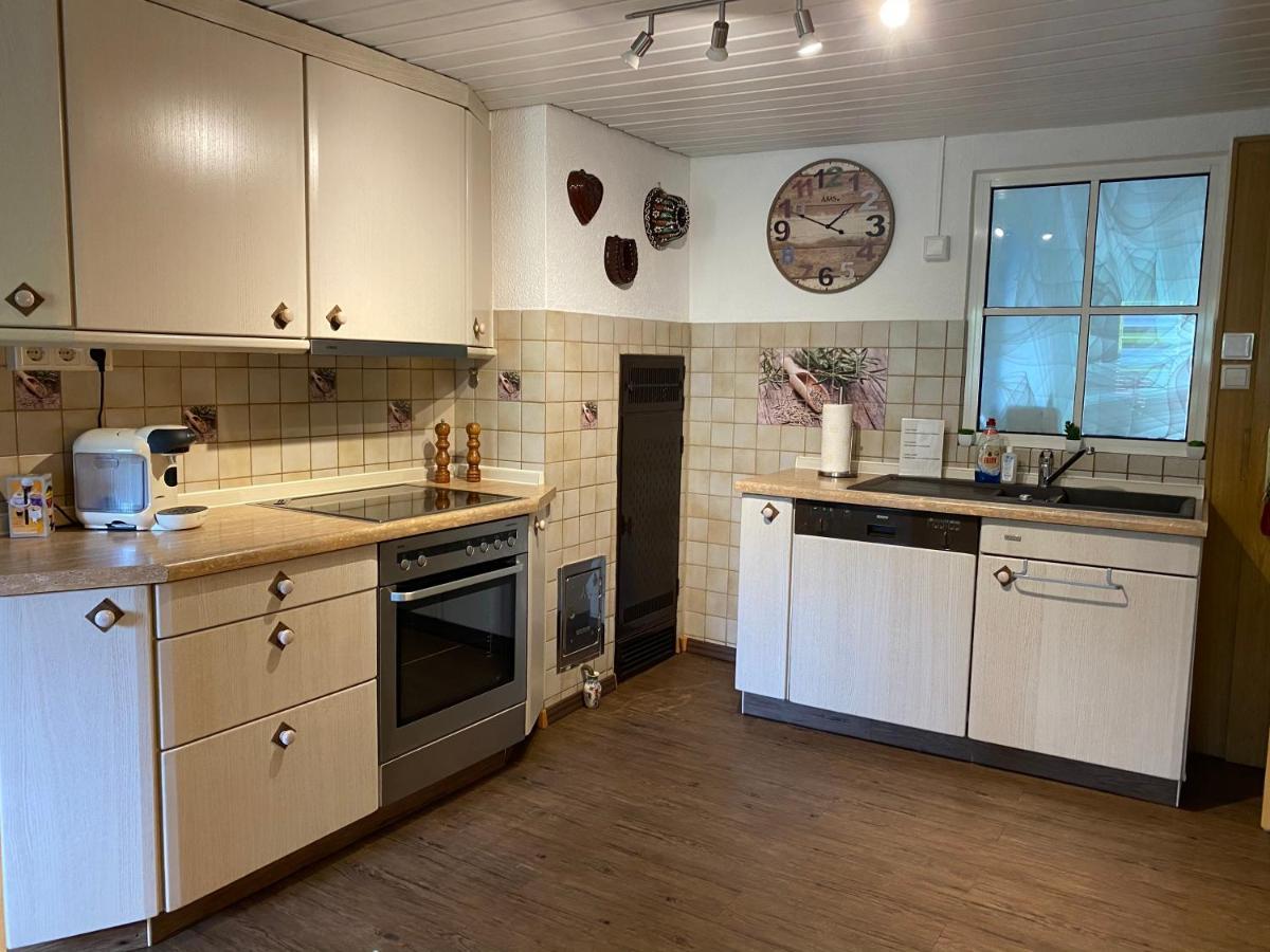 Apartment Andy & Gabi Neuhausen auf den Fildern Екстер'єр фото