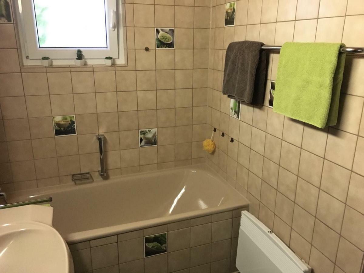 Apartment Andy & Gabi Neuhausen auf den Fildern Екстер'єр фото